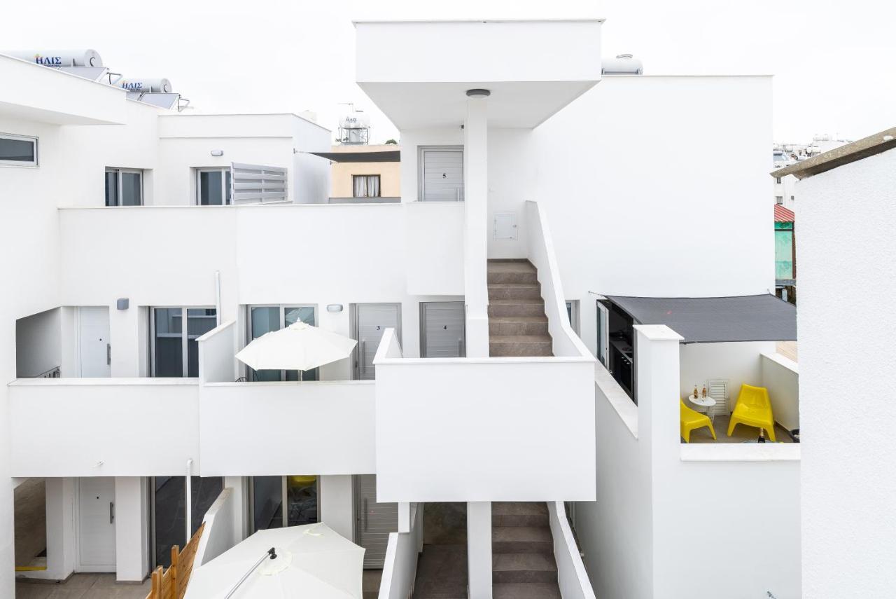 Spiros Luxury Apartments Aya Napa Dış mekan fotoğraf