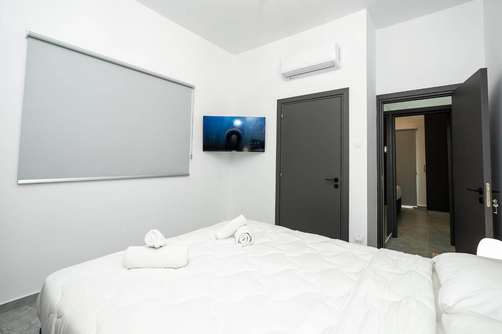 Spiros Luxury Apartments Aya Napa Dış mekan fotoğraf